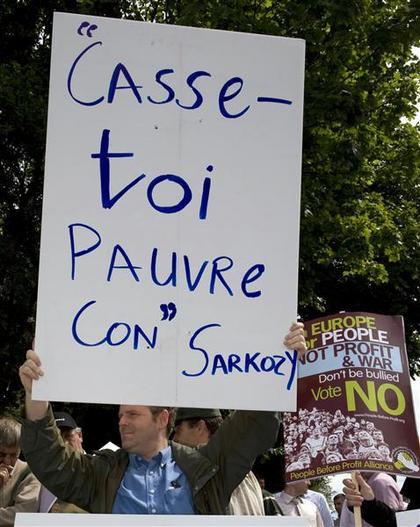 Manifestation anti-Sarkozy  Dublin